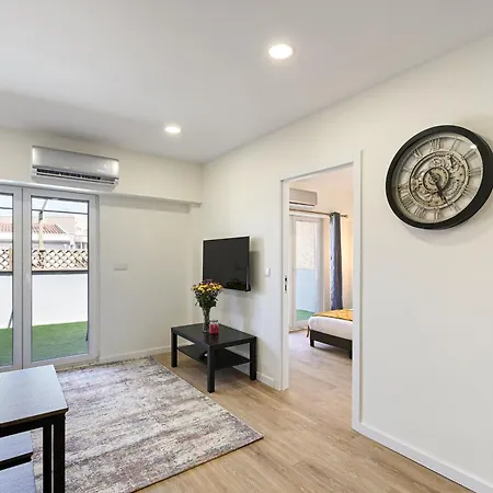 Andrade Corvo By Sé